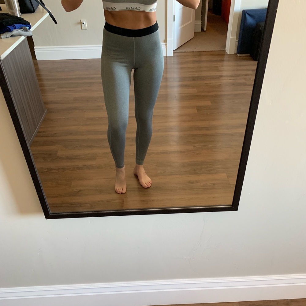 Gray Nike Pro leggings